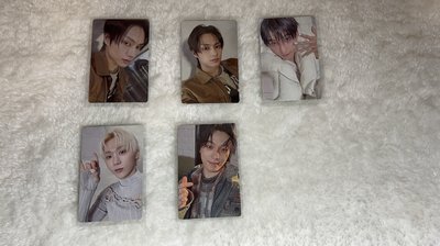 Seventeen 正五小卡