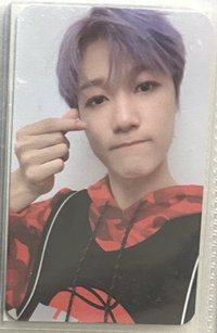 迷你一 yzy 特典卡 