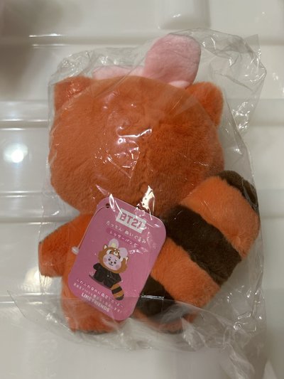 BT21  小熊貓造型 站娃 cooky