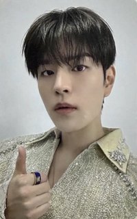 DO IT 快閃店 周邊卡 公仔