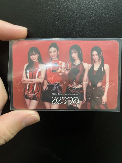 aespa辛辣麵聯名小卡