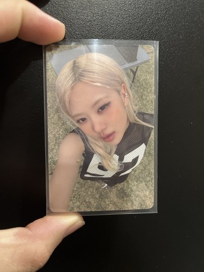 PUMA x ROSÉ 代言卡 