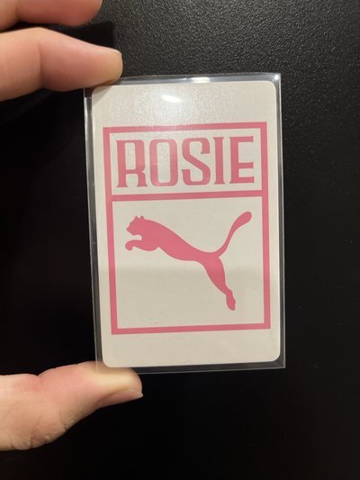 PUMA x ROSÉ 代言卡 