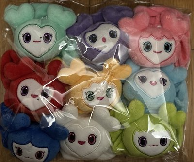 TWICE GIGO 髮圈🩵💚🩷💜🧡💚🤍❤️💙