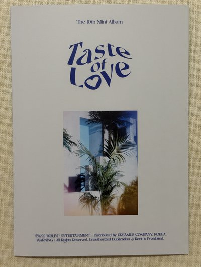 TWICE《Taste of love》明信片+變換卡