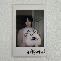 yzy青島拍立得（綁50）