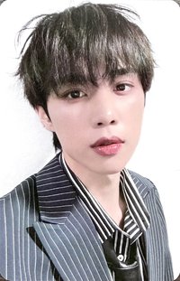 BE AWAKE k4 首爾線下LD 幸運卡 西裝