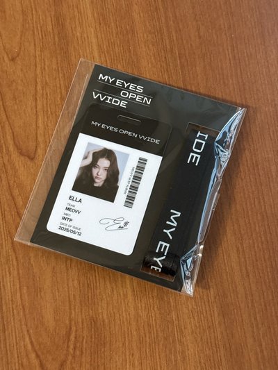 Ella 姓名牌組