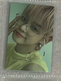 圖一左中 R專粉髮專卡