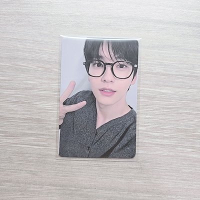 TXT 秀彬 yzy2.0特典（需綁圖二）