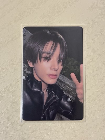 正二後續上海簽售倫 中背