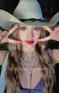 YUQ1 yzy 預售 特典卡 
