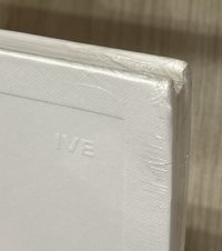 正規一特別專(邊角受損嚴重)