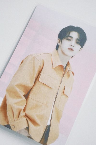 Follow 卡包 <隨機卡> 喆🍒