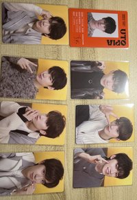 劉耀文二專黃底固卡