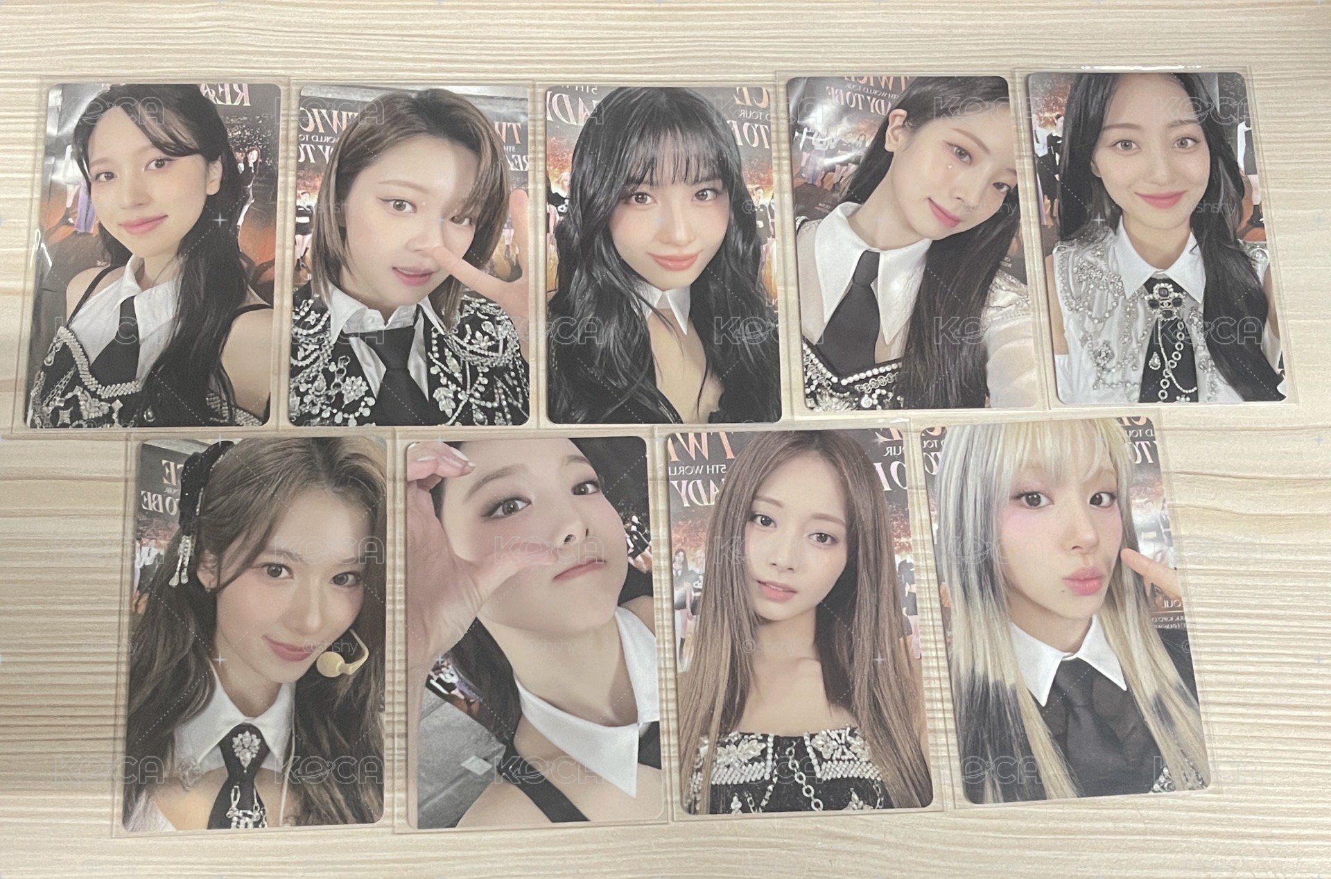TWICE 5TH WORLD TOUR'READY TO BE