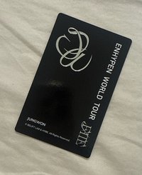 禎元  正臉 卡背不同