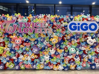 TWICE 全成員小卡區