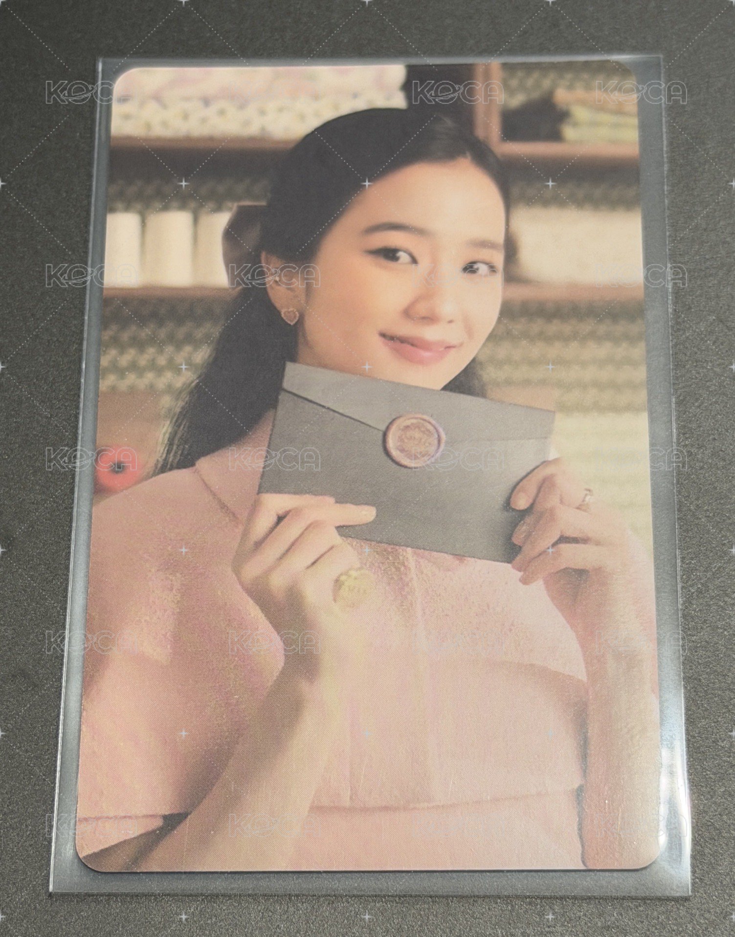 Jisoo V6-2