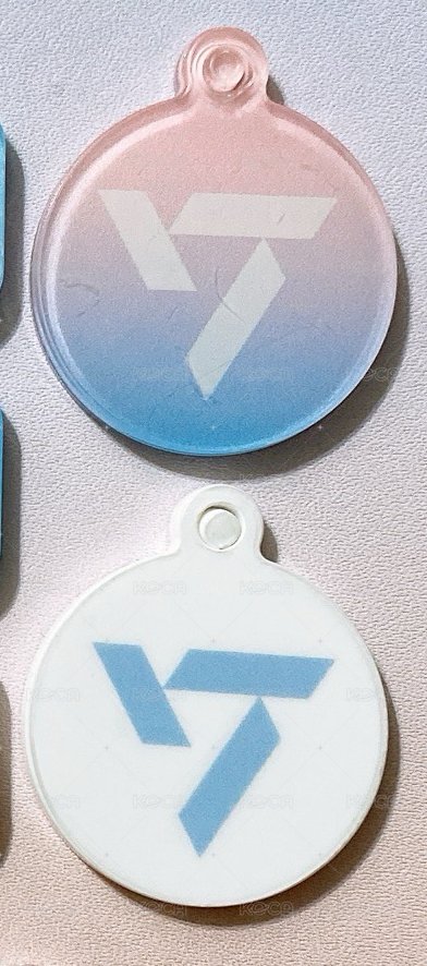 LOGO白底