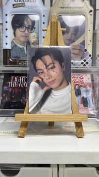 臉上有水滴綜星