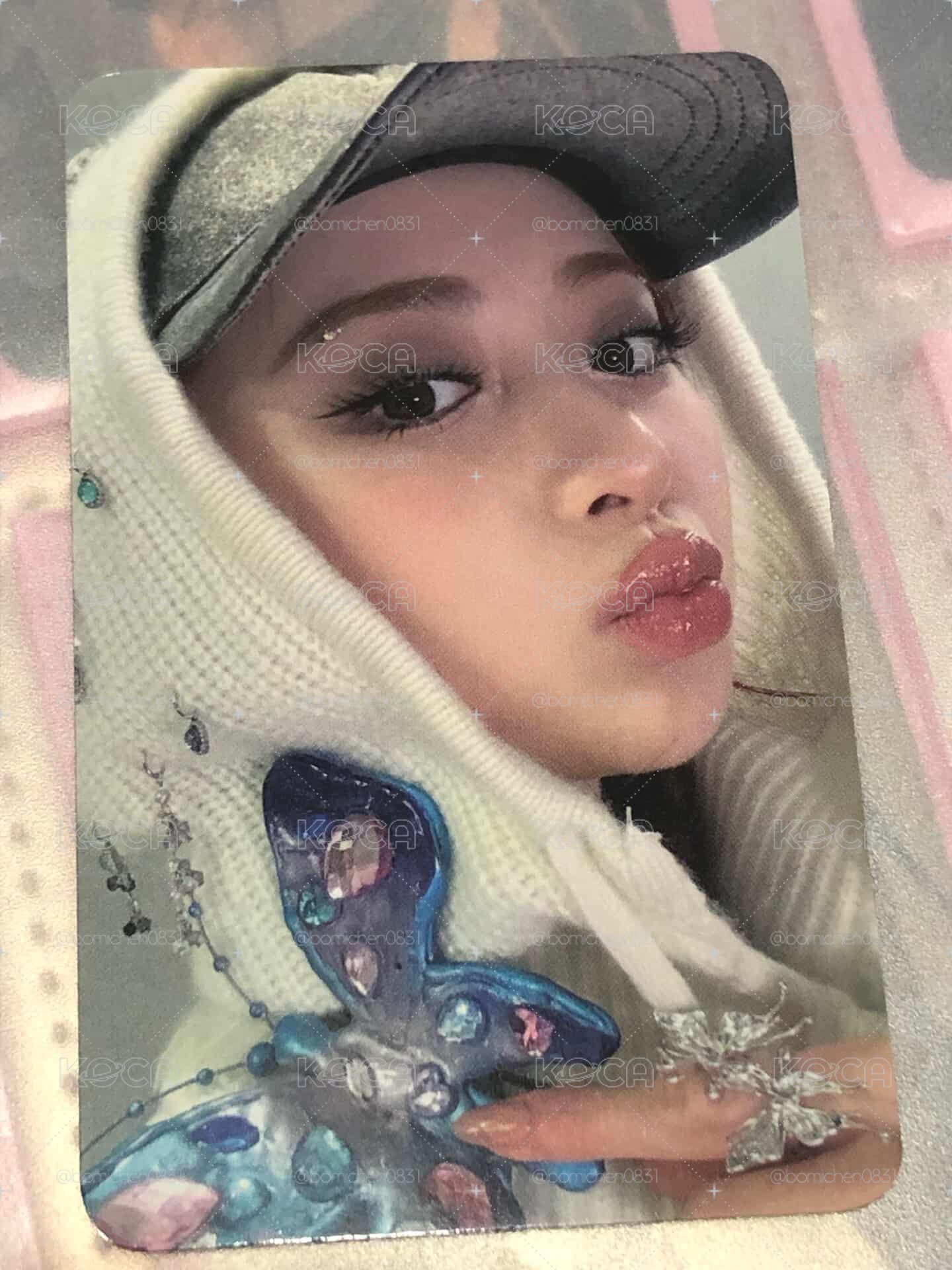 lesserafim 小卡