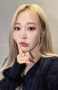 Moon Byul 1ST WORLD TOUR [MUSEUM : an epic of starlit] SINGAPORE 新加坡場 隨機卡 