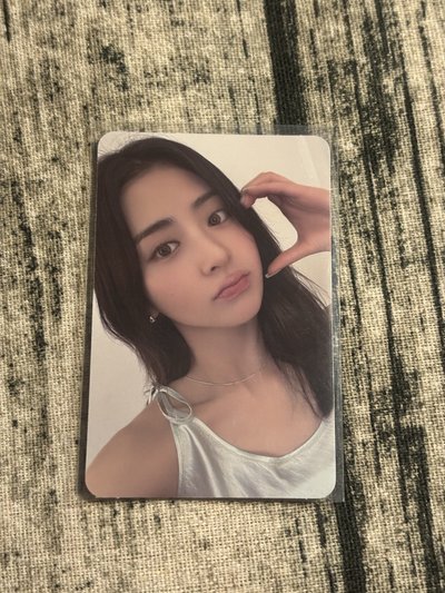 LESSERAFIM  便宜賣