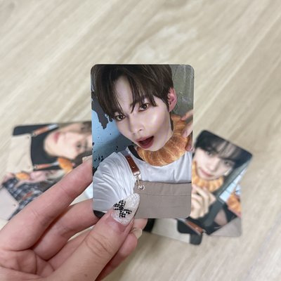 ZB1簽售特典卡 MS牛角麵包