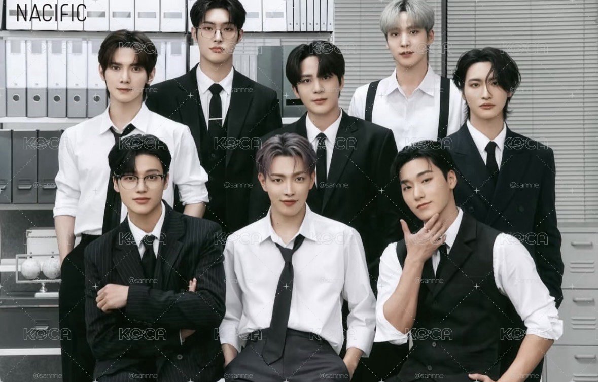 ATEEZ 小卡合輯