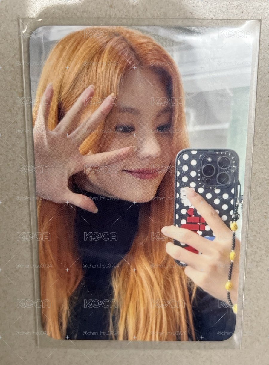 BORN TO BE wm 1.0 簽售卡 YEJI