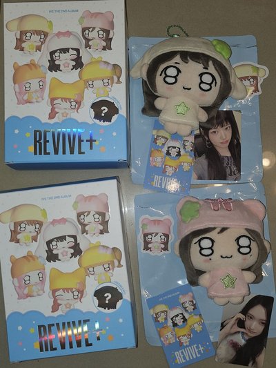 IVE REVIVE+ PETIT IVE 娃專 兪真 李瑞 YUJIN LEESEO 專卡 小卡