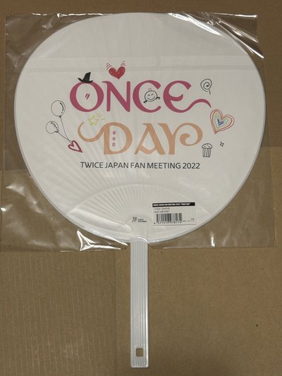 （現貨 紙箱寄出）twice 志效 扇子