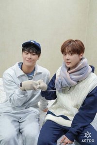 尹產賀和文彬的大粉絲