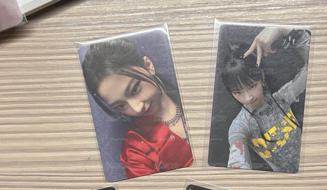 BABYMONSTER 小卡