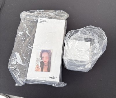 i-dle 三代手燈含卡+手燈戒指 台北場可收到