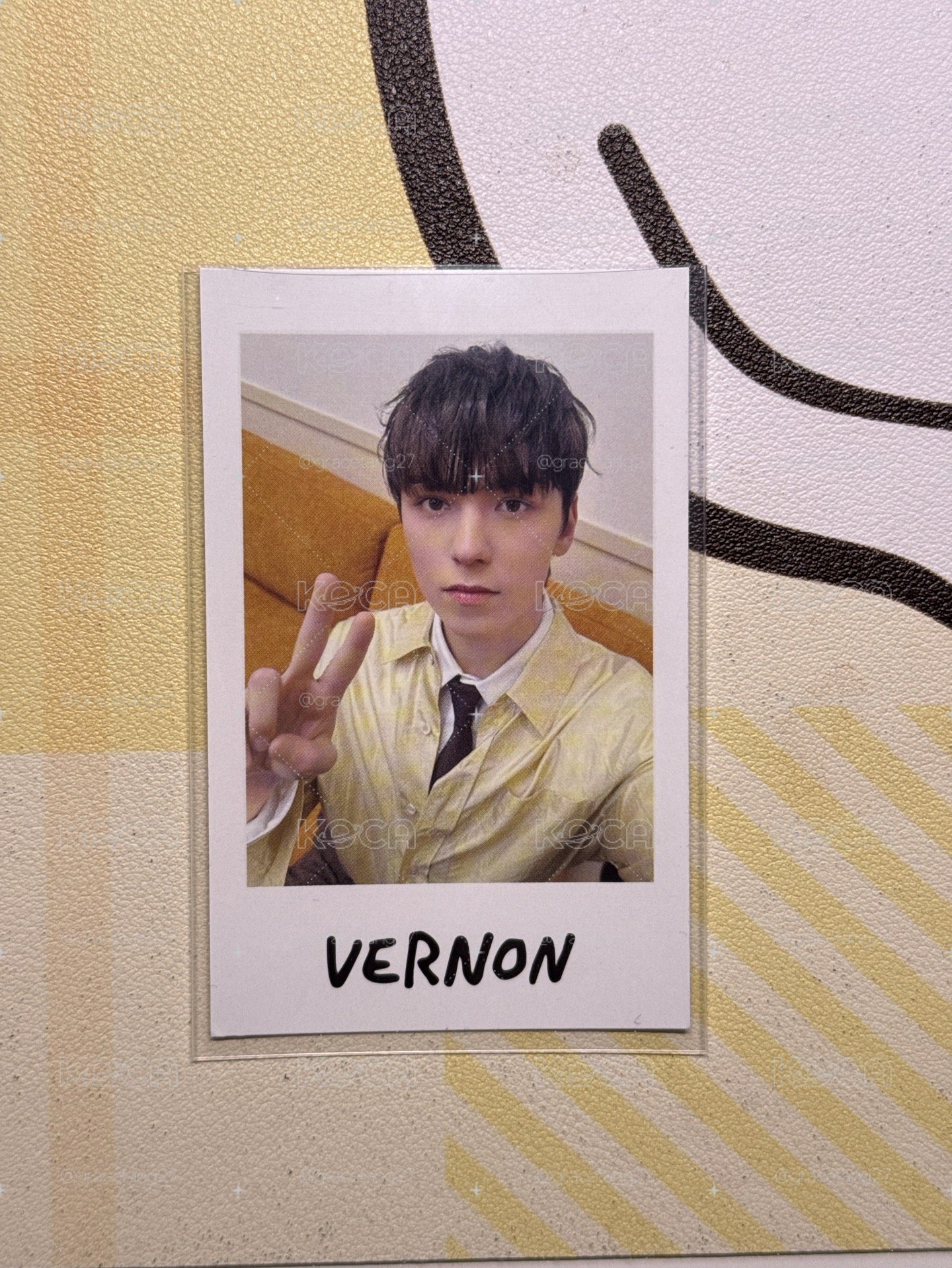 Holiday 拍立得 Vernon