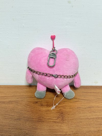 case143絕版粉色愛心怪獸