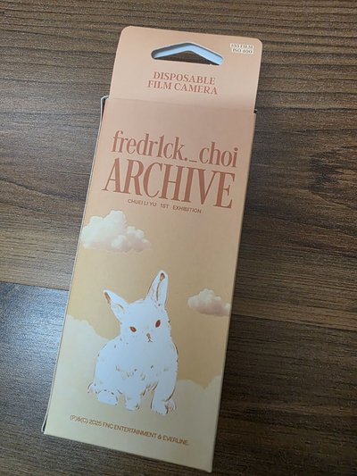 崔立于 攝影展 相機