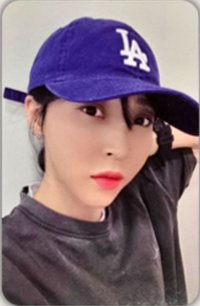 Moon Byul CONCERT TOUR [MUSEUM : village of eternal glow] T-shirts 周邊卡 