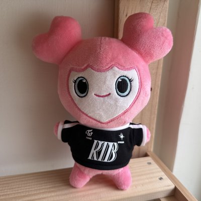 TWICE LOVELYS RTB 大娃