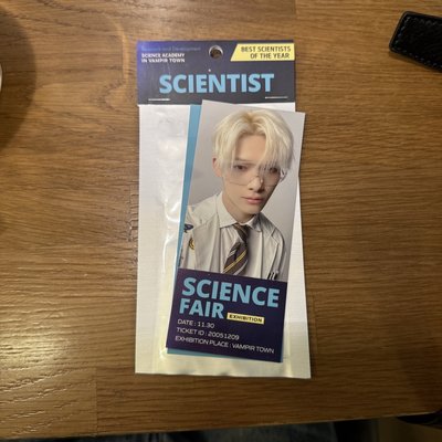 Enhypen world Scientist