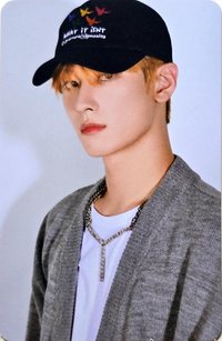 What it isNt 代言卡 22F/W 2.0