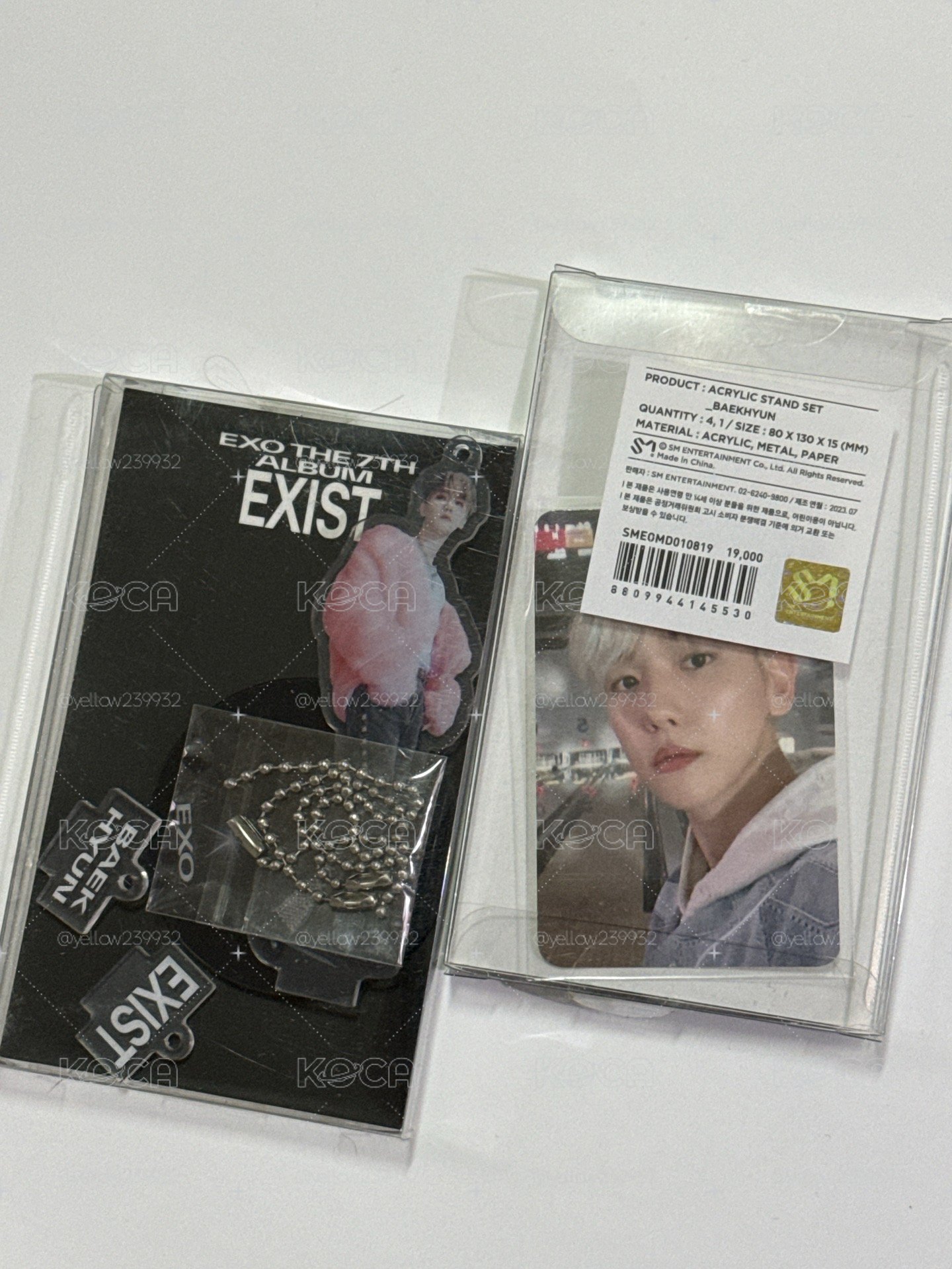 EXIST 快閃店 壓克力 立牌  伯賢