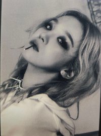 I NEVER DIE 專輯卡 證件照