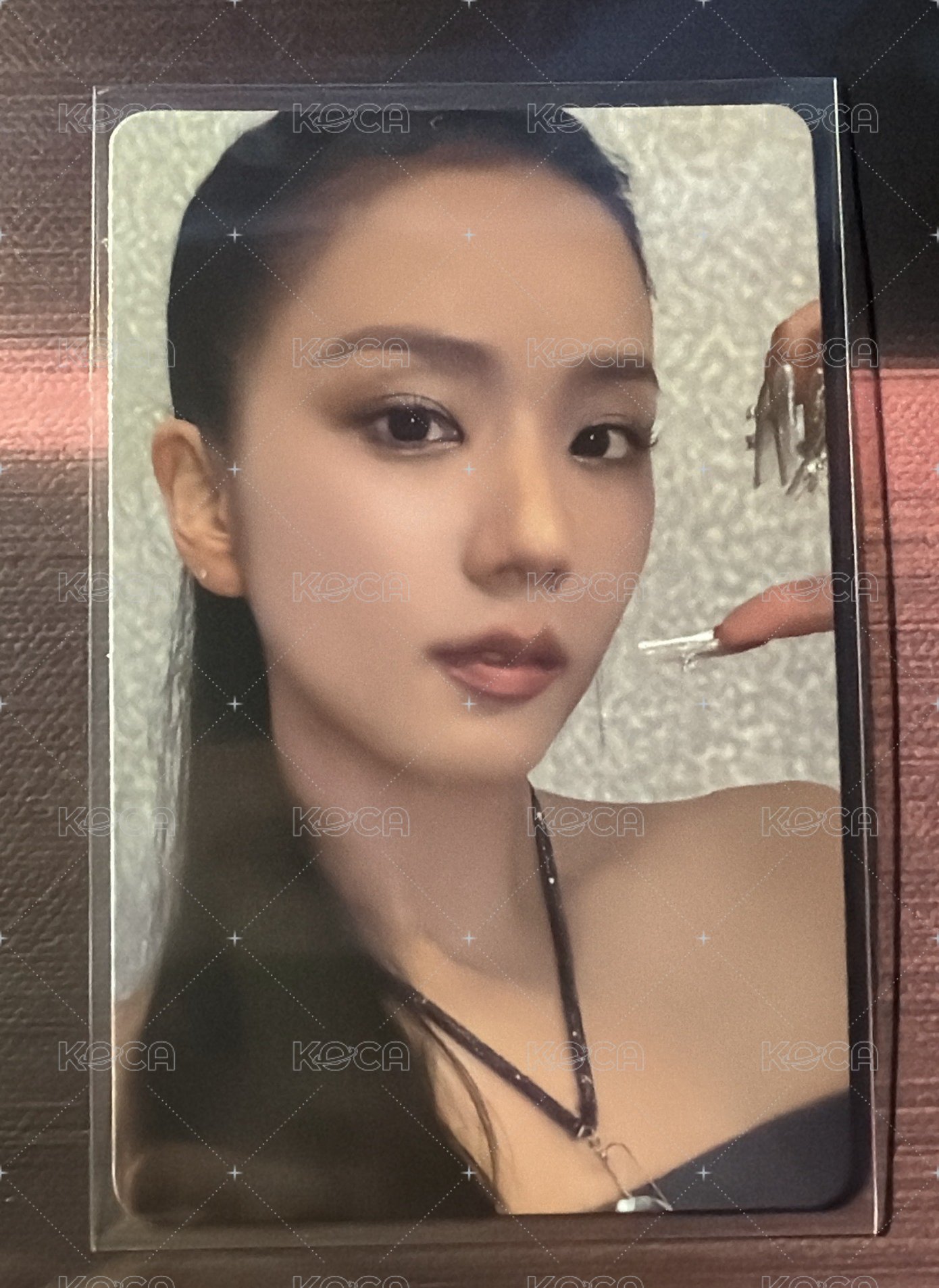 JISOO B