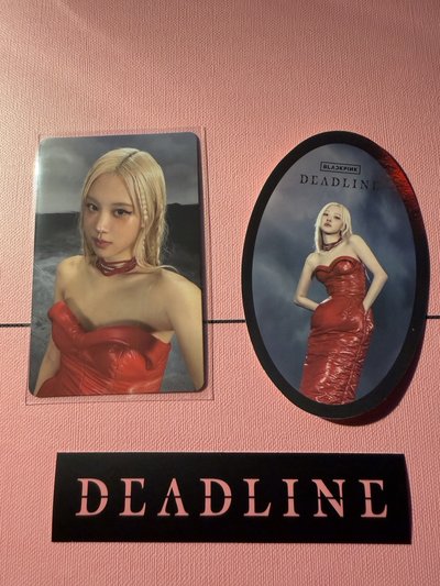 DEADLINE BLACK 專輯卡 