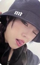 MAMAMOO WORLD TOUR [MY CON] 隨機卡 