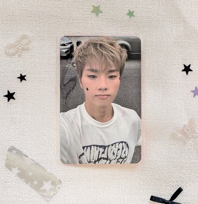 ⚫ LIVE and FALL JYP特典卡 酥