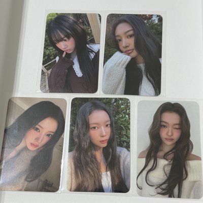 EL年曆簽售卡 一套一起1500